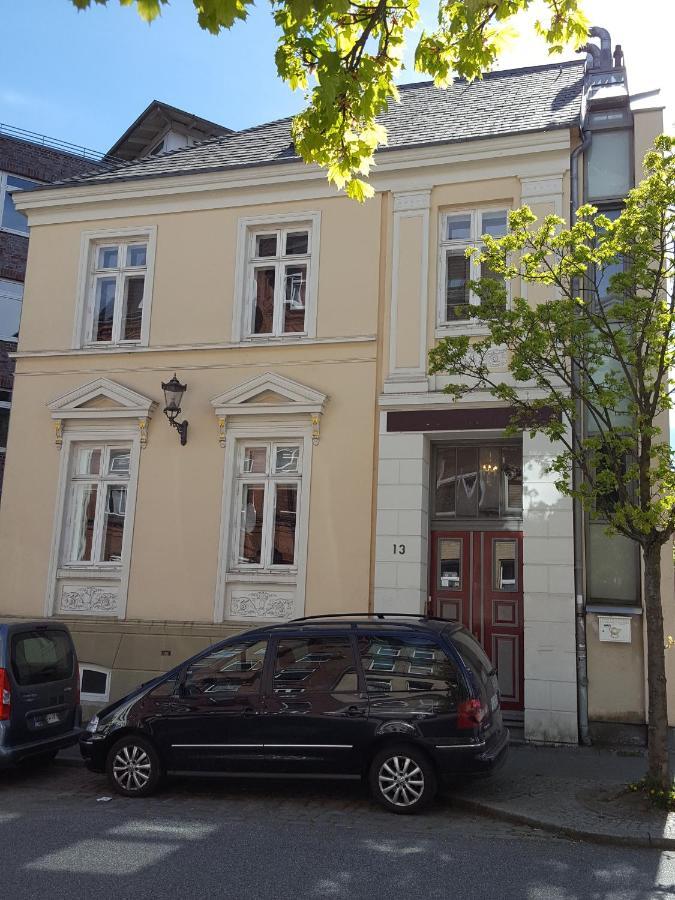 Ferienhaus Harmsstraße 13 *